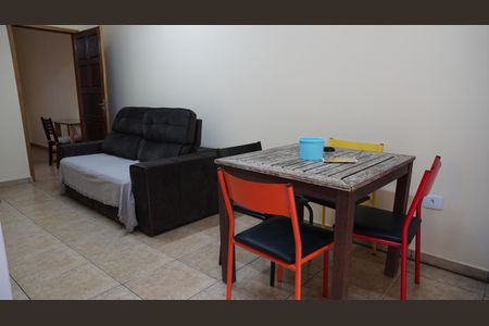 Casa para alugar com 100m², 2 quartos e 5 vagasCasa 1 cozinha