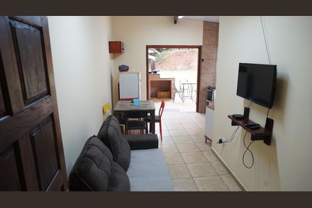 Casa para alugar com 100m², 2 quartos e 5 vagasCasa 1 sala 
