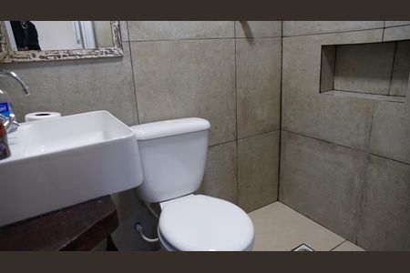 Casa para alugar com 100m², 2 quartos e 5 vagasCasa 2 banheiro