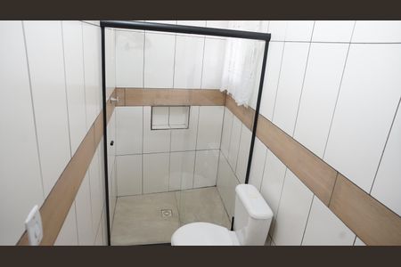 Casa para alugar com 100m², 2 quartos e 5 vagasCasa 1 banheiro
