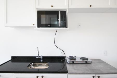 Studio para alugar com 25m², 1 quarto e sem vaga Studio para alugar com 25m², 1 quarto e sem vagaCozinha