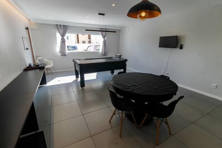 Apartamento à venda com 46m², 2 quartos e 1 vaga Apartamento à venda com 46m², 2 quartos e 1 vagaSala de Jogos - adulto