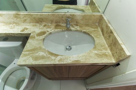 Apartamento para alugar com 52m², 2 quartos e sem vagaBanheiro