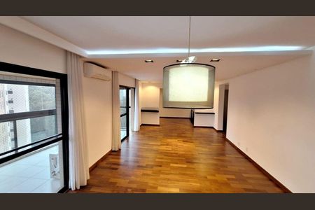 Apartamento à venda com 160m², 3 quartos e 3 vagas