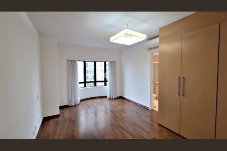 Apartamento à venda com 160m², 3 quartos e 3 vagas