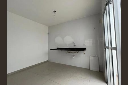 Casa à venda com 2 quartos, 68m² em Vila Polopoli, São Paulo