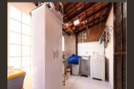 Casa à venda com 2 quartos, 120m² em Vila Dalila, São Paulo