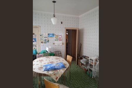 Casa à venda com 3 quartos, 220m² em Jardim da Saúde, São Paulo