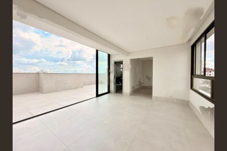 Apartamento à venda com 3 quartos, 186m² em Prado, Belo Horizonte