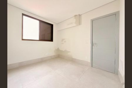 Apartamento à venda com 186m², 3 quartos e 4 vagas