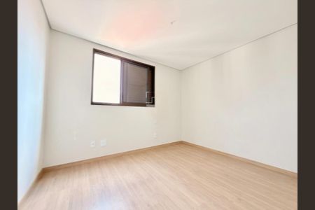 Apartamento à venda com 186m², 3 quartos e 4 vagas