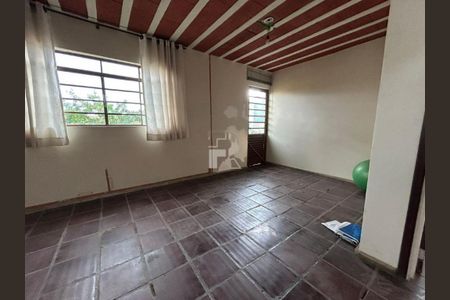 Casa à venda com 3 quartos, 287m² em Prado, Belo Horizonte