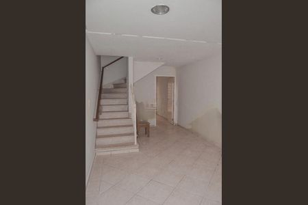 Casa à venda com 139m², 2 quartos e 1 vaga