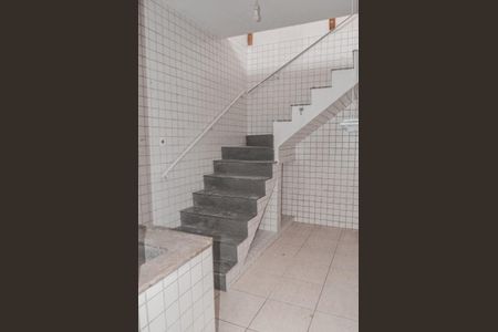 Casa à venda com 139m², 2 quartos e 1 vaga