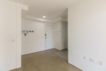 Apartamento para alugar com 52m², 2 quartos e 1 vagaSala 