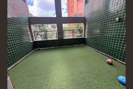 Apartamento à venda com 120m², 4 quartos e 3 vagas