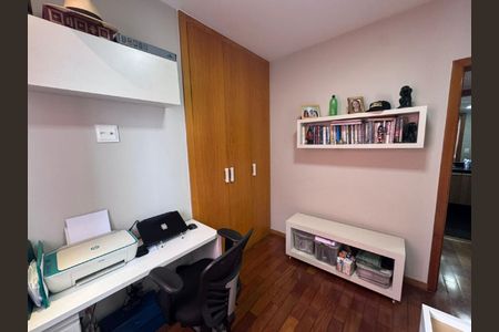 Apartamento à venda com 4 quartos, 120m² em Buritis, Belo Horizonte