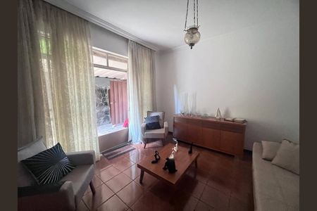 Casa à venda com 3 quartos, 178m² em Renascença, Belo Horizonte