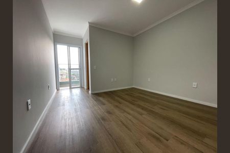 Casa à venda com 2 quartos, 105m² em Vila Santa Edwiges, São Paulo