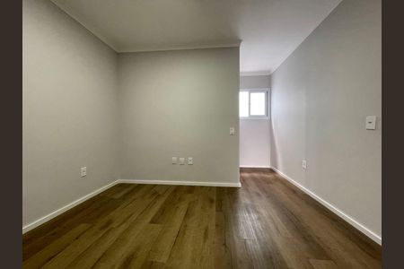 Casa à venda com 2 quartos, 105m² em Vila Santa Edwiges, São Paulo