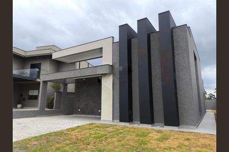 Casa à venda com 146m², 3 quartos e 2 vagas