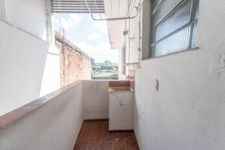 Casa para alugar com 200m², 2 quartos e 2 vagas Casa para alugar com 200m², 2 quartos e 2 vagasÁrea de serviço