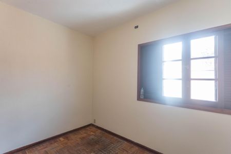 Casa para alugar com 200m², 2 quartos e 2 vagas Casa para alugar com 200m², 2 quartos e 2 vagasQuarto 1