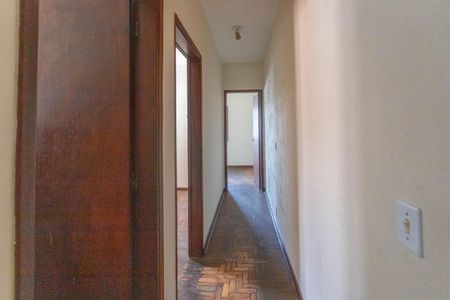 Casa para alugar com 200m², 2 quartos e 2 vagas Casa para alugar com 200m², 2 quartos e 2 vagasCorredor