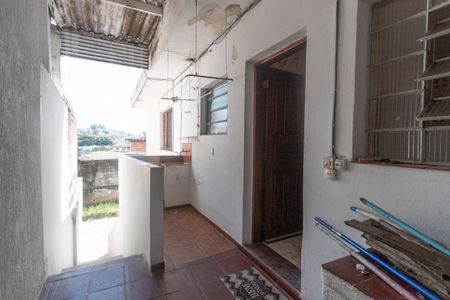 Casa para alugar com 200m², 2 quartos e 2 vagas Casa para alugar com 200m², 2 quartos e 2 vagasÁrea de serviço