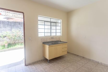 Cozinha  de casa para alugar com 1 quarto, 90m² em Taboão, Diadema