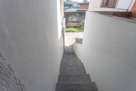 Casa para alugar com 90m², 1 quarto e sem vaga Casa para alugar com 90m², 1 quarto e sem vagaEntrada
