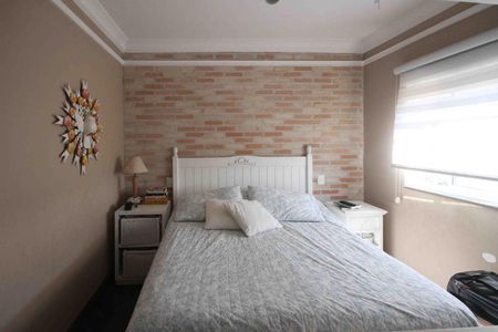 Apartamento à venda com 133m², 3 quartos e 2 vagas Apartamento à venda com 133m², 3 quartos e 2 vagasSuite