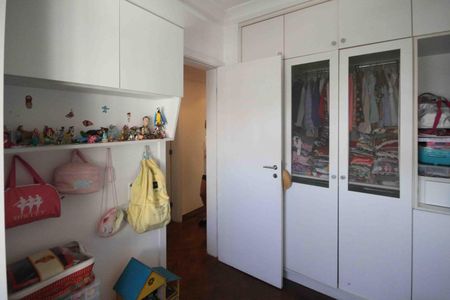 Apartamento à venda com 133m², 3 quartos e 2 vagas Apartamento à venda com 133m², 3 quartos e 2 vagasQuarto