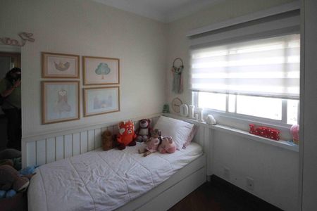 Apartamento à venda com 133m², 3 quartos e 2 vagas Apartamento à venda com 133m², 3 quartos e 2 vagasQuarto