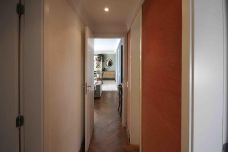 Apartamento à venda com 133m², 3 quartos e 2 vagasCorredor