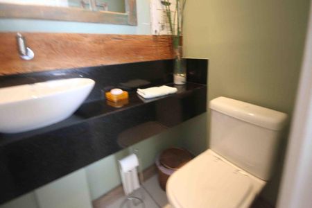 Apartamento à venda com 133m², 3 quartos e 2 vagas Apartamento à venda com 133m², 3 quartos e 2 vagasLavabo