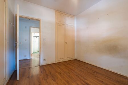 Casa para alugar com 300m², 3 quartos e 3 vagas Casa para alugar com 300m², 3 quartos e 3 vagasQuarto 3