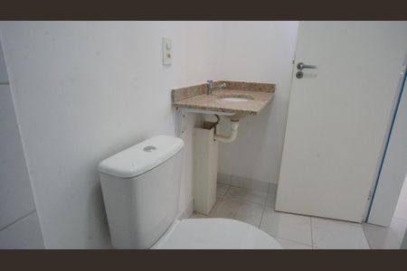 Apartamento à venda com 82m², 3 quartos e 1 vagaBanheiro suite 