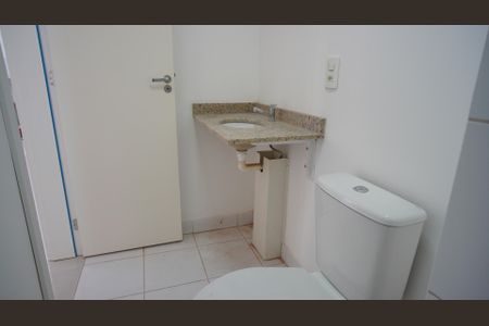 Apartamento à venda com 82m², 3 quartos e 1 vagaBanheiro 2