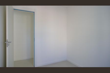 Quarto 2 de apartamento à venda com 3 quartos, 82m² em Humaitá, Porto Alegre