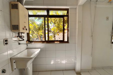 Apartamento para alugar com 107m², 3 quartos e 2 vagas Apartamento para alugar com 107m², 3 quartos e 2 vagasÁrea de Serviço