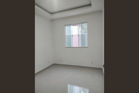 Casa para alugar com 1 quarto, 35m² em Pavuna, Nilópolis