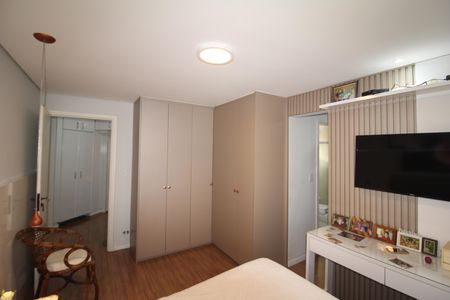Apartamento à venda com 164m², 3 quartos e 4 vagasQuarto 2