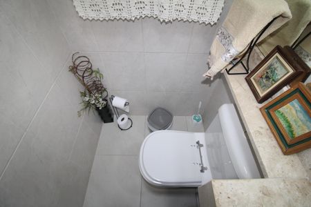 Apartamento à venda com 164m², 3 quartos e 4 vagasQuarto 4 - Banheiro