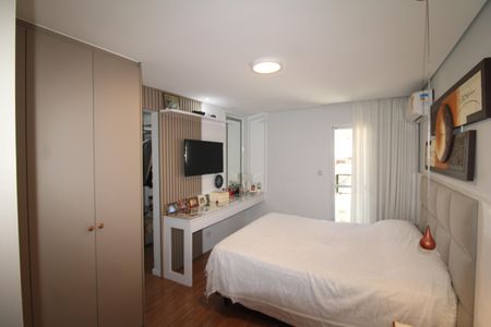 Apartamento à venda com 164m², 3 quartos e 4 vagasQuarto 2