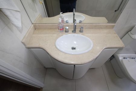 Apartamento à venda com 164m², 3 quartos e 4 vagasQuarto 3 - Banheiro