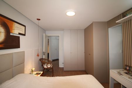 Apartamento à venda com 164m², 3 quartos e 4 vagasQuarto 2