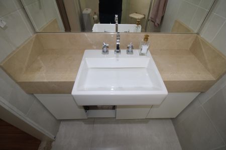Apartamento à venda com 164m², 3 quartos e 4 vagasQuarto 2 - Banheiro