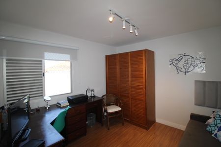 Apartamento à venda com 164m², 3 quartos e 4 vagasQuarto 4