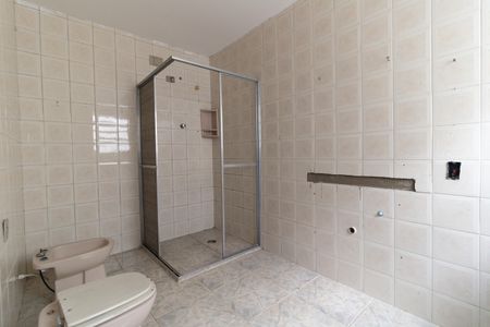 Casa para alugar com 517m², 3 quartos e 4 vagas Casa para alugar com 517m², 3 quartos e 4 vagasBanheiro